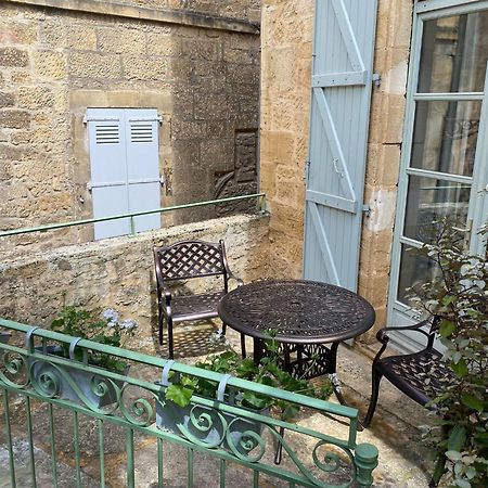 La Villa Des Consuls - Gite De Tourisme De Charme Sarlat-la-Canéda Exterior foto
